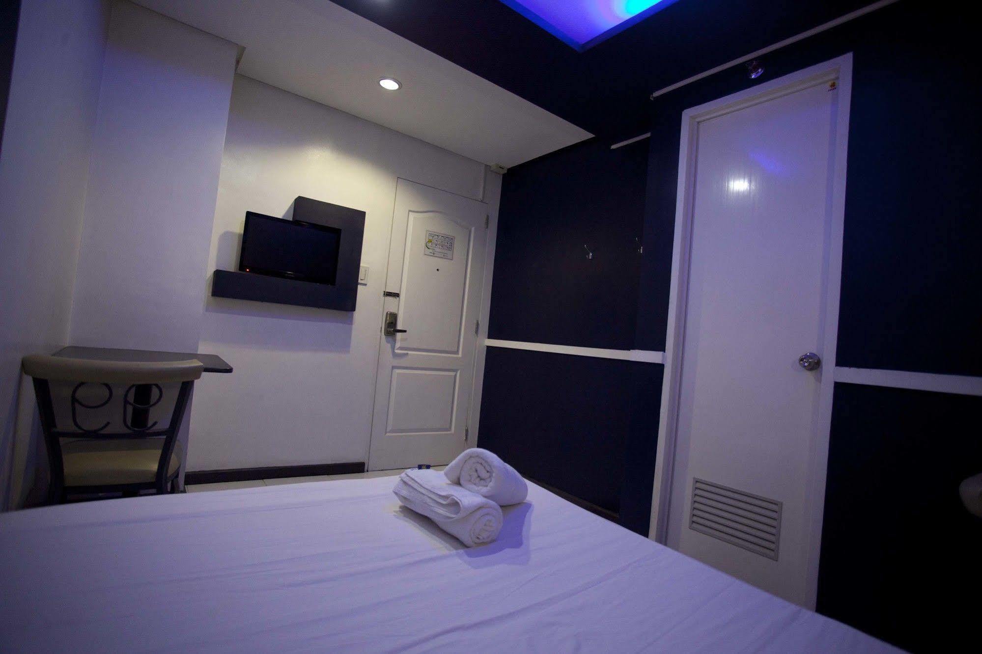 Hotel 99 Cubao Quezon City Dış mekan fotoğraf
